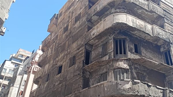 انهيار سور العقار