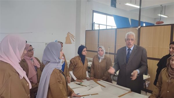 العمل بأسيوط