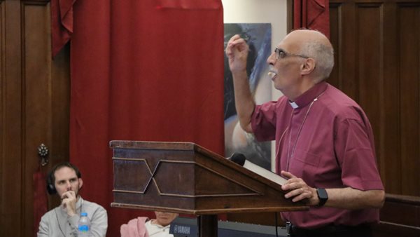 المطران سامي فوزي