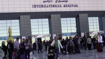 وصول 23 ألف سائح إلى مطاري الغردقة ومرسى علم اليوم