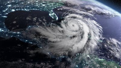 حكماء المسلمين ينعى ضحايا إعصار دانيال في ليبيا.. ويدعو لتقديم الدعم والإغاثة العاجلة للمتضررين