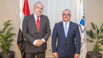 اقتصادية قناة السويس: استثمرنا 3 مليارات دولار في البنية التحتية لتقديم أعلى مستوى من الخدمات للمستثمرين