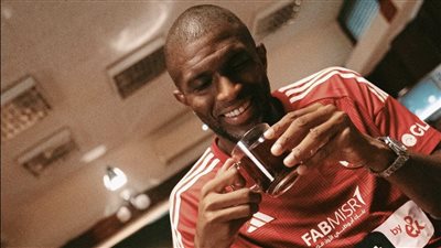 ماذا قالت الصحافة العالمية بعد انتقال موديست لصفوف الأهلي؟