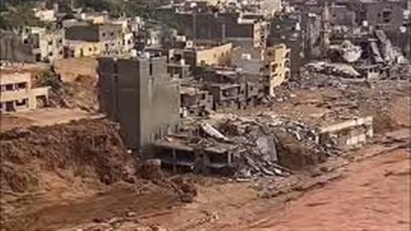 فياضانات عارمة في