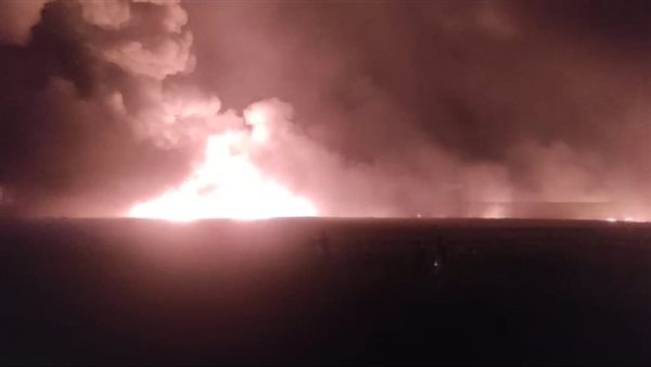 جانب من الحريق