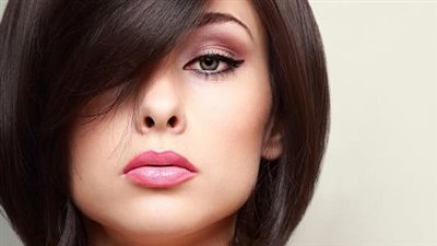 قبل العام الدراسي.. بالصور قصات شعر للوجه البيضاوي