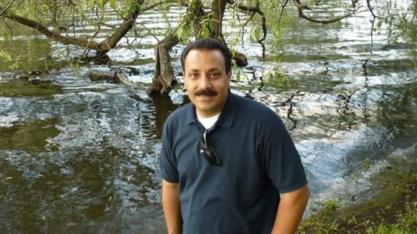 الراحل الطيار المصري