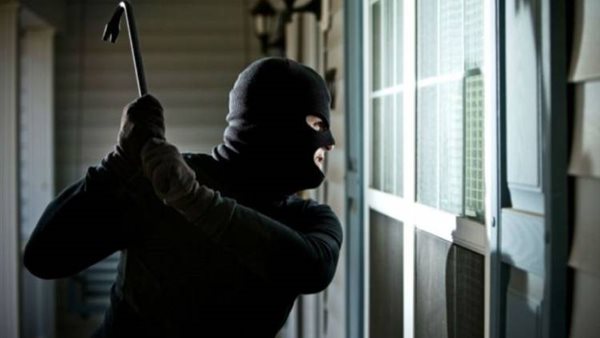 سرقة - تعبيرية