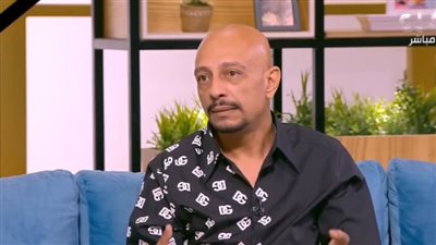 محمد عبد الحافظ في ذكرى رحيل والده: اتعلمت منه الإتقان علشان كده أدواري معلمة مع الناس