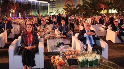 بالتعاون مع ميتا.. الاتصالات تشارك في ورشة عمل حول الميتافيرس والذكاء الاصطناعي 