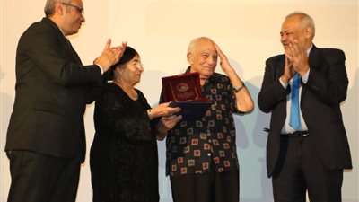 رئيس هيئة قصور الثقافة يفتتح فعاليات الدورة 19 لمهرجان مسرح الهواة بروض الفرج| صور 