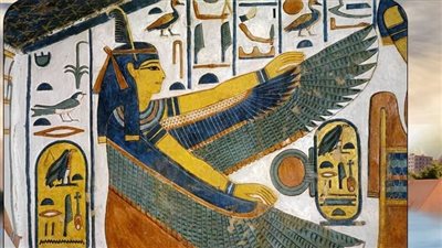 الأبيض لـ الطهارة والقداسة.. رمزية الألوان في مصر القديمة 