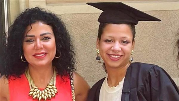 رانيا يوسف وابنتها