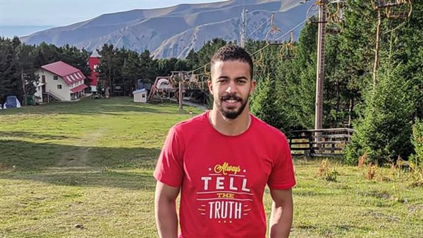 اللاعب الهارب سيف