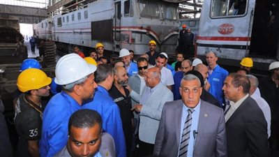 وقف صرف منحة المولد النبوي للعمال الحاصلين على جزاءات داخل السكة الحديد والشركات التابعة