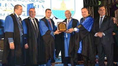 وزير التربية والتعليم: الرئيس السيسي يضع المعلم المصري في مقدمة اهتماماته