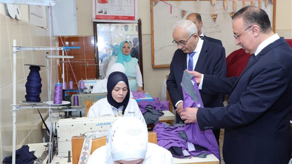 وزير التعليم من الإسكندرية