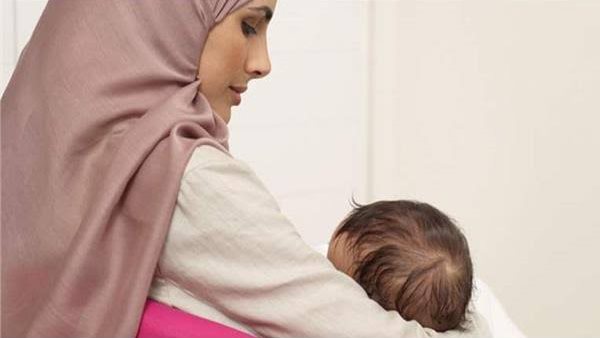 عورة المرأة أمام