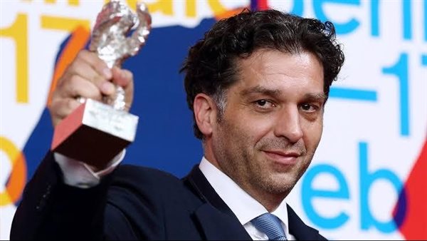 المخرج دانيس تانوفيتش