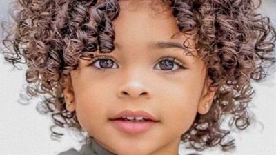 قصات شعر كيرلي للأولاد.. ليتل بوي وضفائر ومدرج أبرزها بالصور