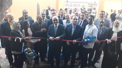 بتجهيزات فندقية.. وزير التربية والتعليم يفتتح سكن طلاب مدرسة المتفوقين بالأقصر| صور