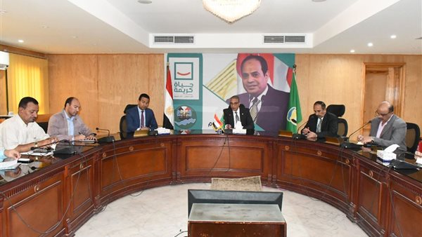 محافظ الفيوم يتابع