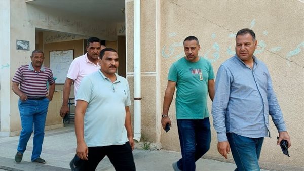 متابعة المدارس للتأكد