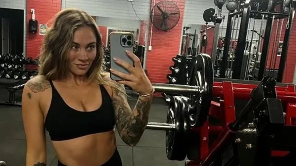  إيما فرانسيس