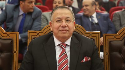 نقيب الأشراف يطالب المنظمات الدولية وحقوق الإنسان بالتدخل لوقف الاعتداءات على المسجد الأقصى