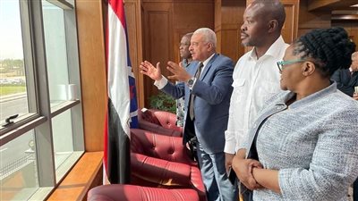 رئيس وزراء مقاطعة الكيب الشرقية: جنوب إفريقيا تولي اهتمامًا بالتعاون التجاري مع مصر