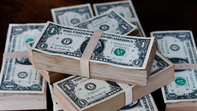 معهد التمويل الدولي: الدين العالمي بلغ مستوى قياسيا عند 307 تريليونات دولار