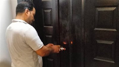 غلق وتشميع شركة غير مرخصة بحي المعادي | صور