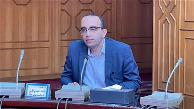 نائب محافظ الإسماعيلية يتابع الموقف التنفيذي للأسواق النموذجية بالقنطرة غرب