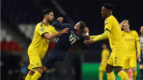 مباراة سابقة بين