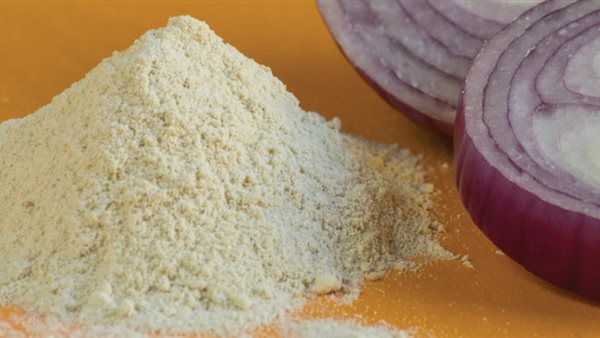 البصل البودرة