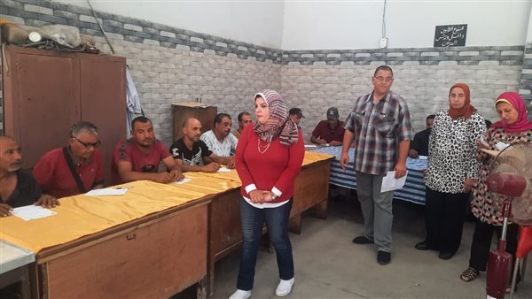 جانب من مبادرة دواوين