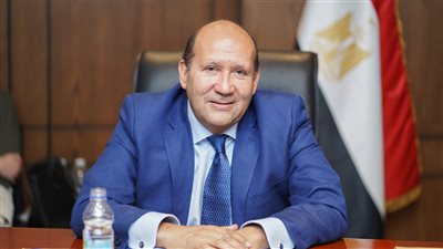 تعيين السفير هشام بدر مساعدًا للشراكات الاستراتيجية بوزارة التخطيط 