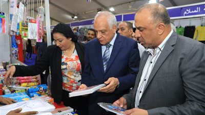 محافظ الجيزة: معارض أهلا مدارس تضم احتياجات الطلاب بتخفيضات ما بين 30% إلى 50%