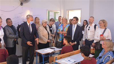 محافظ القليوبية يتابع جاهزية المدارس بمدينتي الخصوص والخانكة
