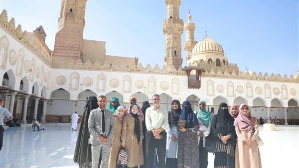 الوافدون الجدد يزورون