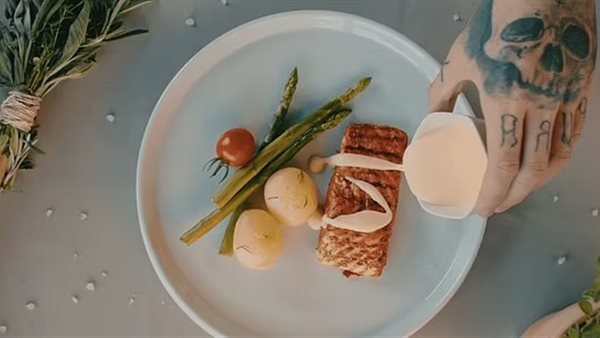 سمك مزروع في المختبر