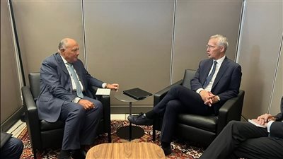 شكري يلتقي سكرتير عام حلف الناتو على هامش أعمال الجمعية العامة للأمم المتحدة