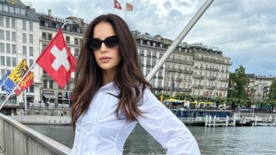 بعد طرحها ميني ألبوم أنا كويسة.. الشاعر عمرو يحيى يوضح مصير قناة آمال ماهر المغلقة على يوتيوب