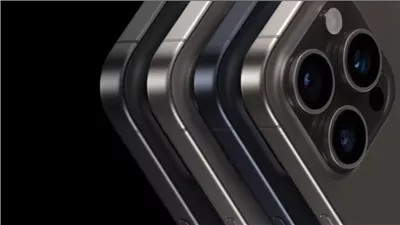 أبل تسمح لمستخدمي آيفون في أوروبا إمكانية حذف آب ستور