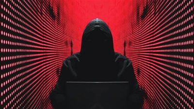 صحيفة بريطانية: قراصنة روس يهددون باختراق الموقع الملكي وإيقاف أجهزة التنفس في مستشفيات NHS