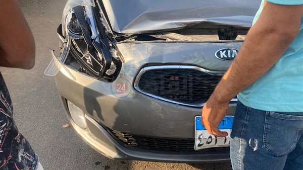 حادث تصادم أعلى الطريق