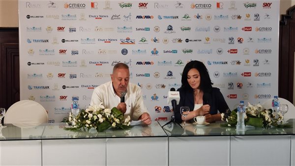 ندوة الفنانة السورية