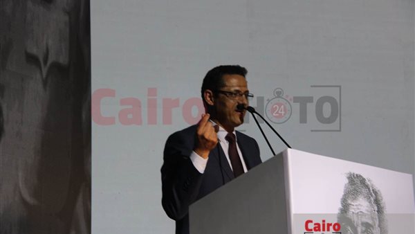 الكاتب الصحفي خالد