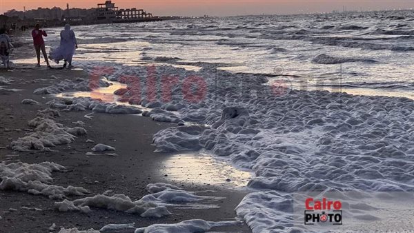 ظاهرة زبد البحر على