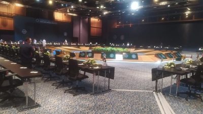 التجهيزات الأولية قبل انطلاق اجتماعات البنك الآسيوي غدا بشرم الشيخ | صور